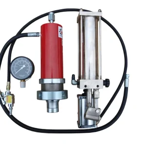 Připraveno k expedici | Sestava k lisu 30T s hydraulicko-pneumatickou pumpou